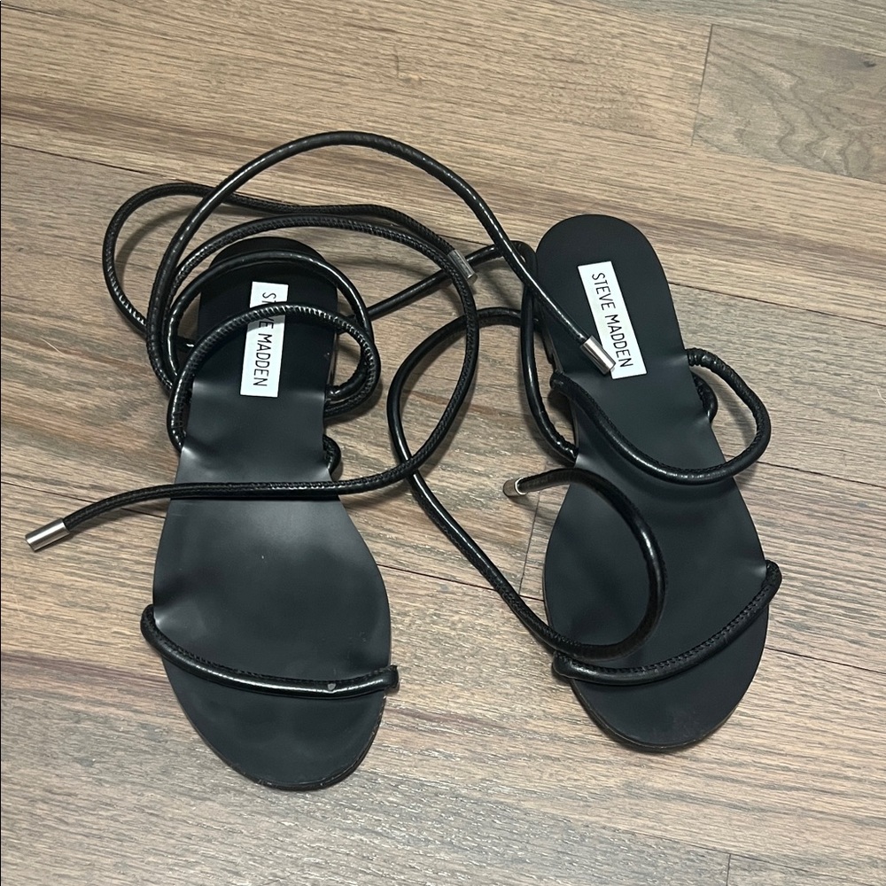 Steve Madden Sleek Black Wrap Sandals